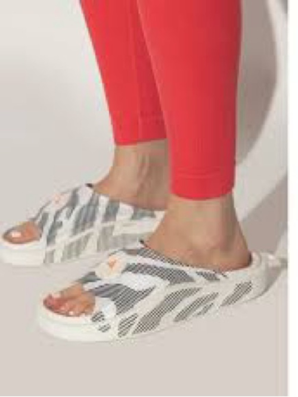 Adidas by Stella McCartney  White & Black Slide Sandals Size 38EU 6US